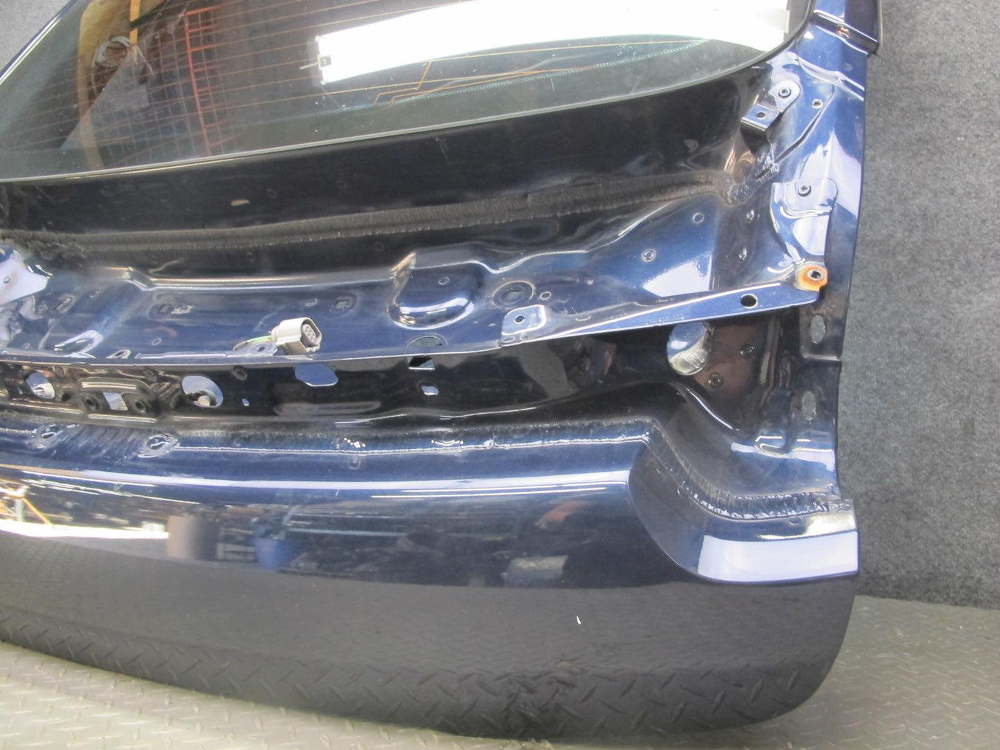 17-23 Porsche Panamera 971 Rear Trunk Lid Tailgate Liftgate Panel w Glass & Trim