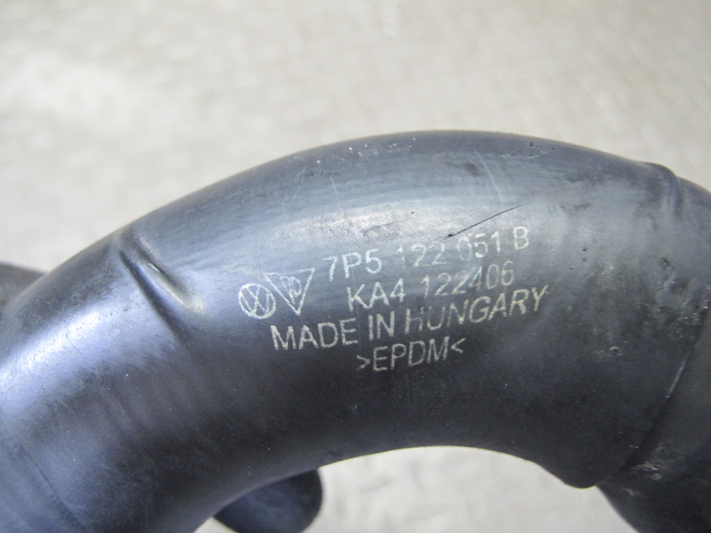 2011-2018 Porsche Cayenne 958 4.8L Lower Upper Radiator Coolant Hose Pipe Set