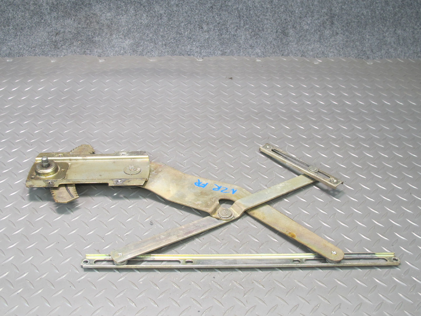 77-78 Datsun S30 280Z 2+2 Right Door Window Regulator OEM