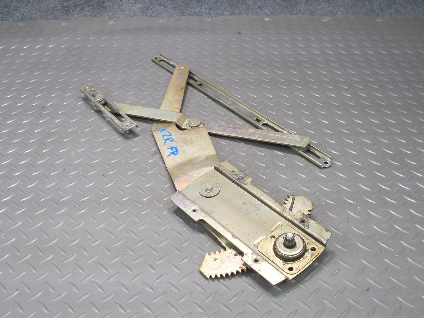 77-78 Datsun S30 280Z 2+2 Right Door Window Regulator OEM