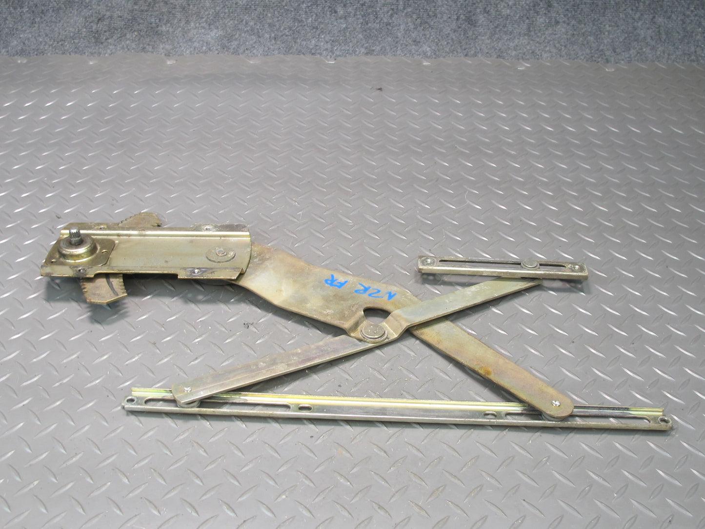 77-78 Datsun S30 280Z 2+2 Right Door Window Regulator OEM