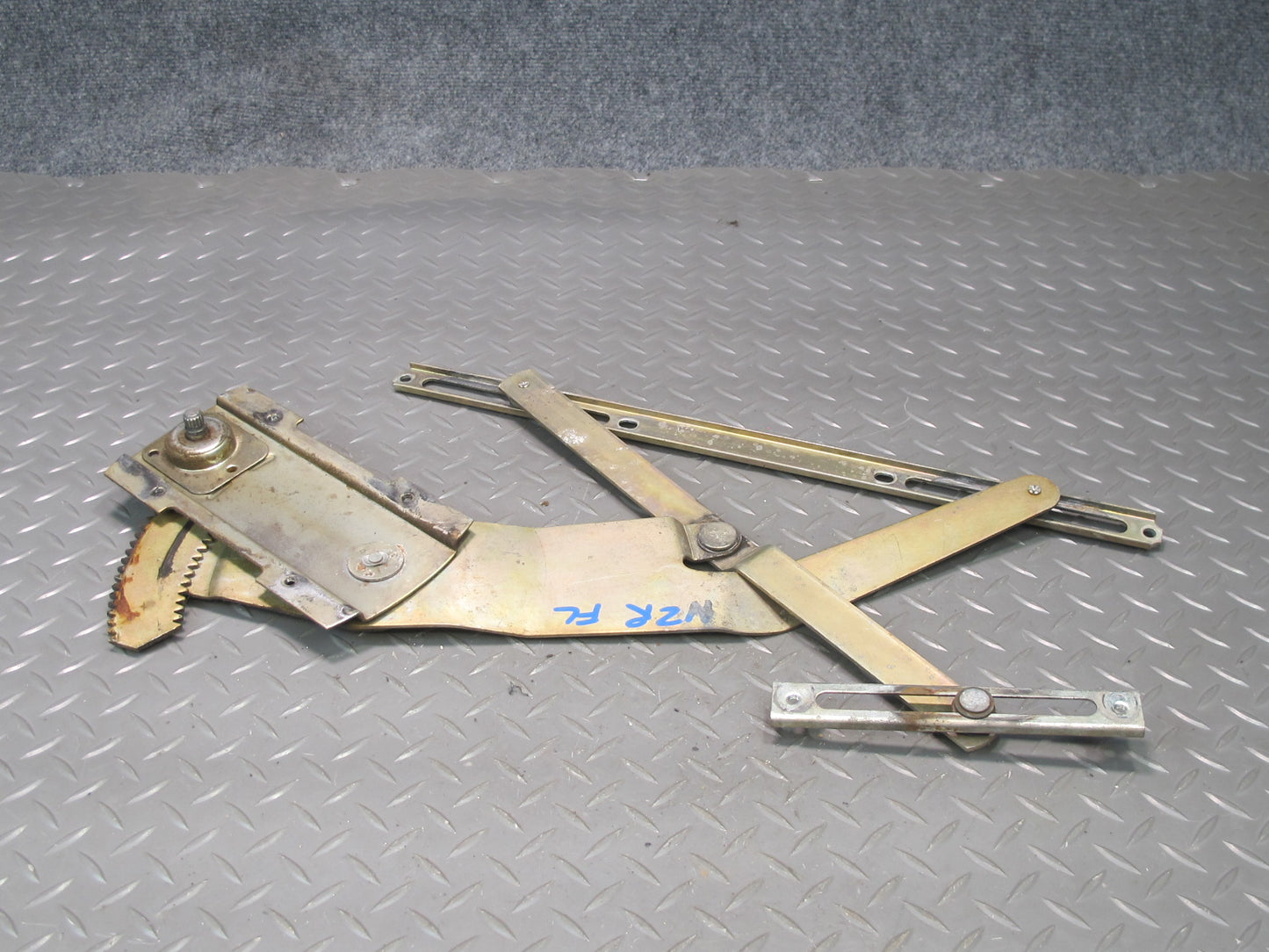 77-78 Datsun S30 280Z 2+2 Left Door Window Regulator OEM