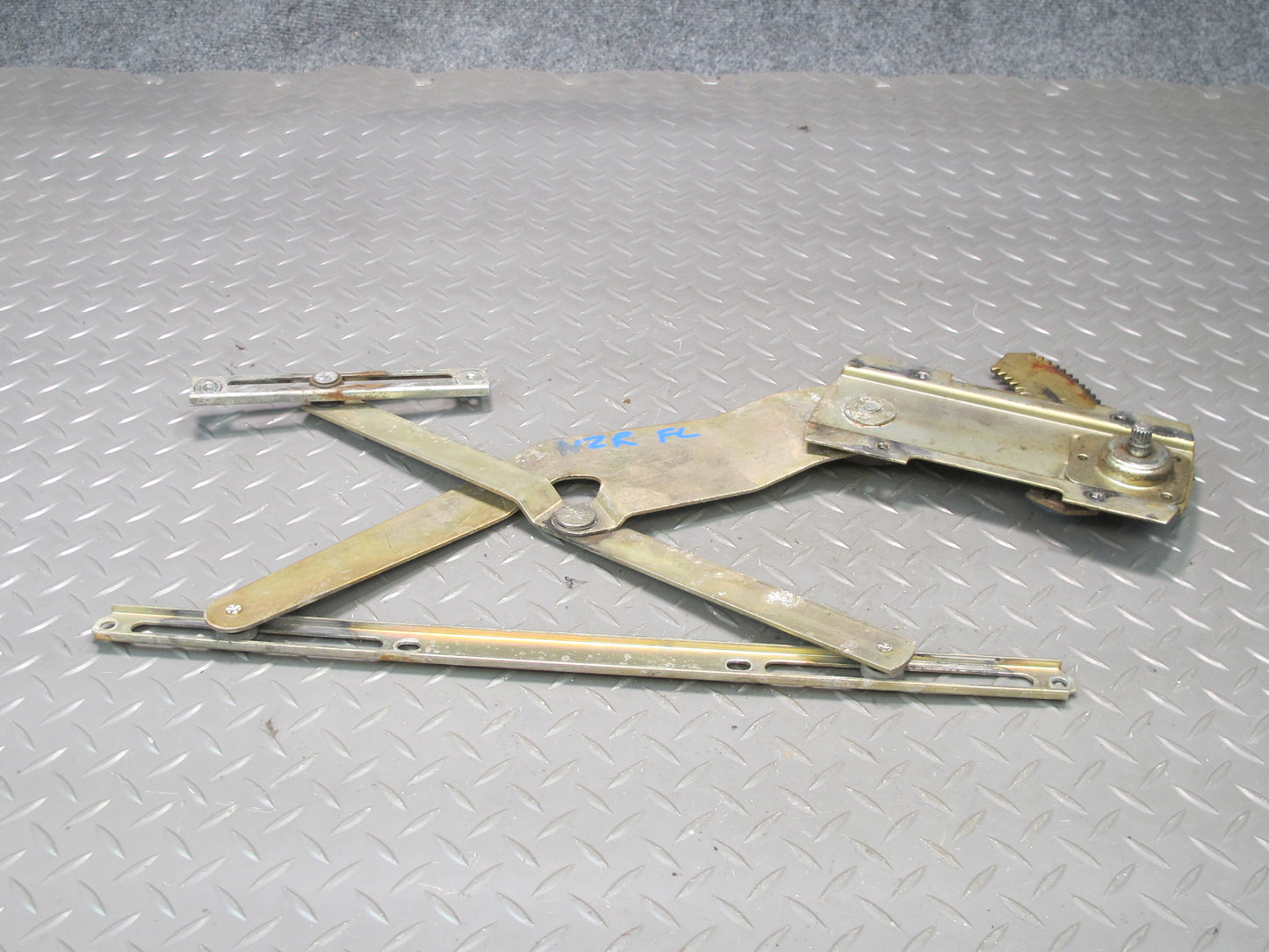 77-78 Datsun S30 280Z 2+2 Left Door Window Regulator OEM