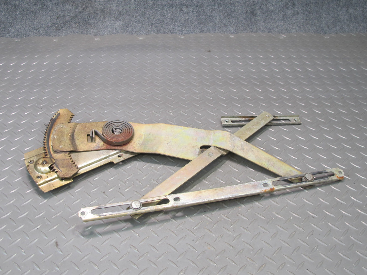 77-78 Datsun S30 280Z 2+2 Left Door Window Regulator OEM