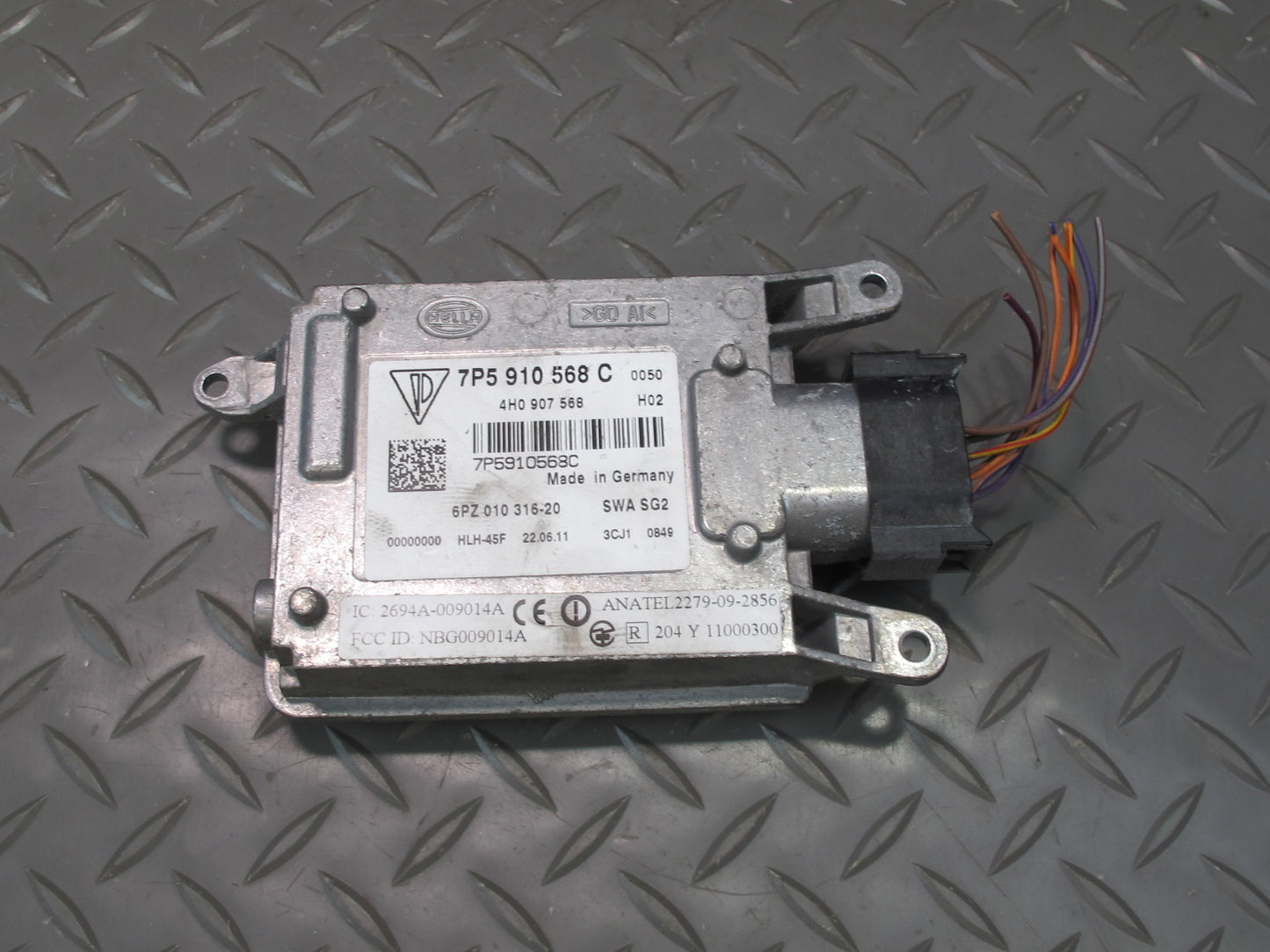 2011-2014 Porsche Cayenne 958 Rear Right Side Blind Spot Sensor Control Module