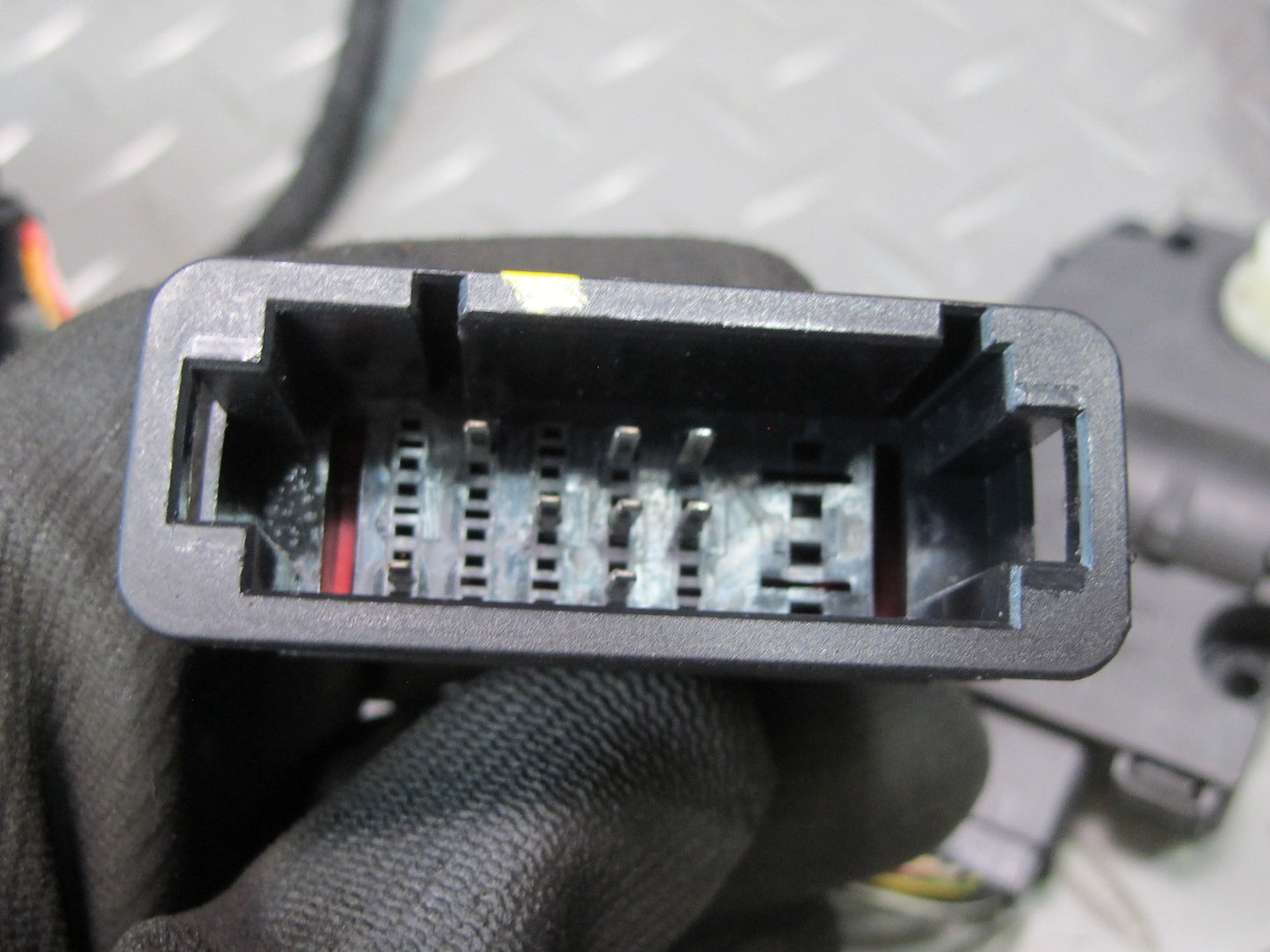 2011-2018 Porsche Cayenne 958 A/C Hvac Heater Flap Motor Actuator W/ Wire