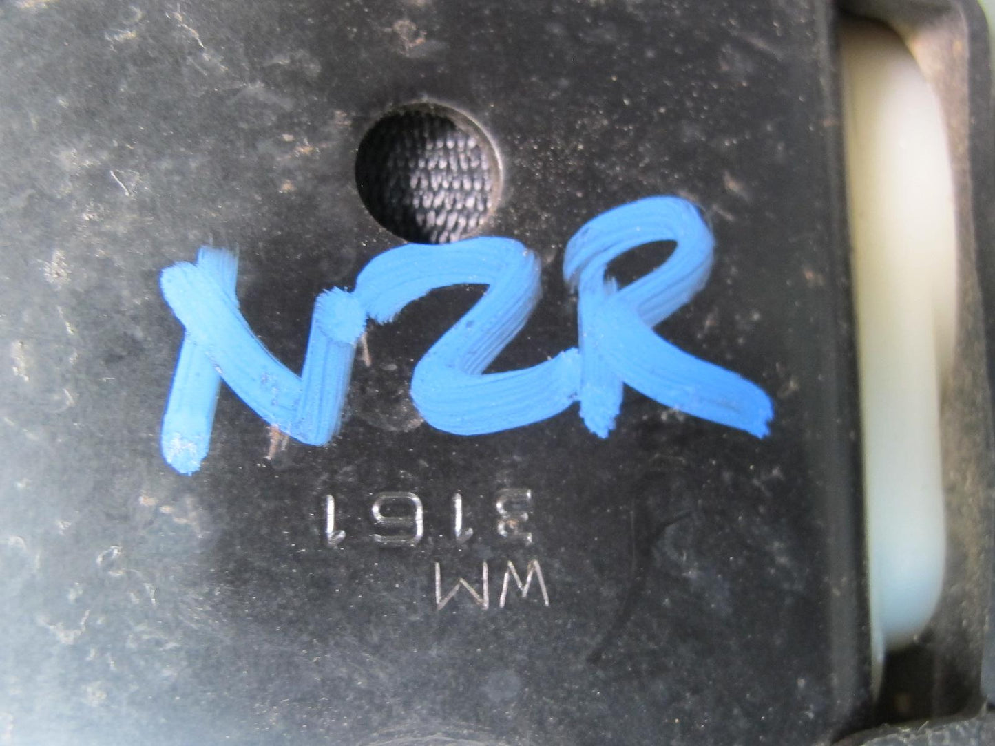 77-78 DATSUN NISSAN 280ZX FRONT RIGHT & LEFT SIDE SEATBELT RETRACTOR SET OEM