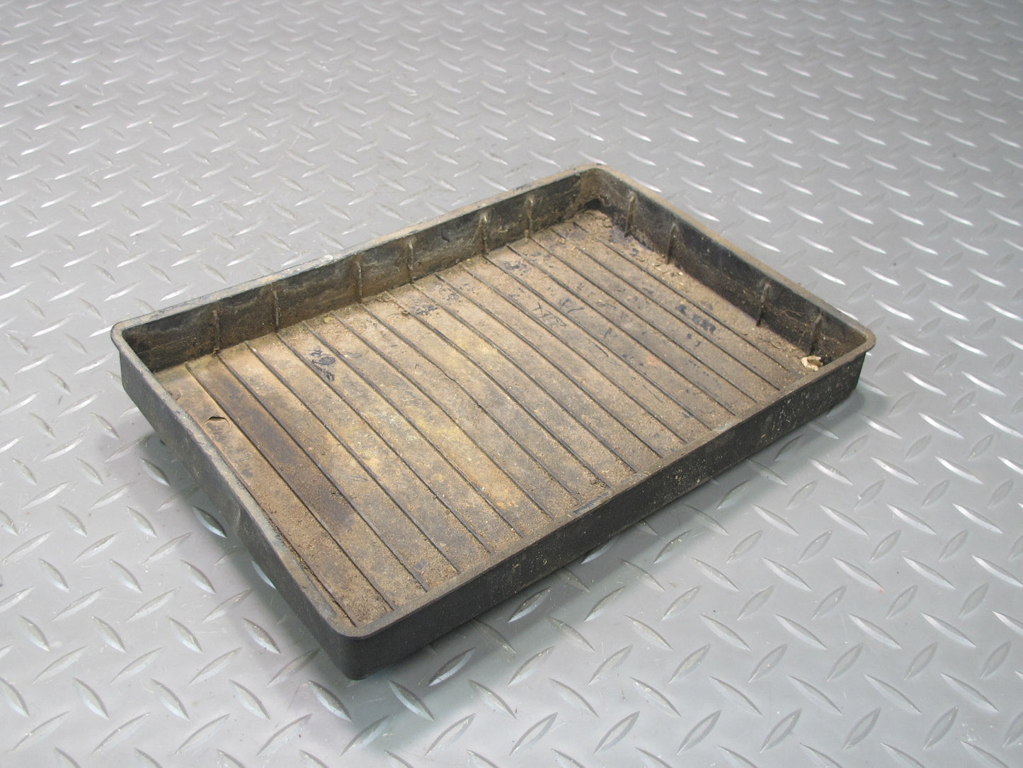 75-78 Datsun S30 280Z Battery Tray OEM