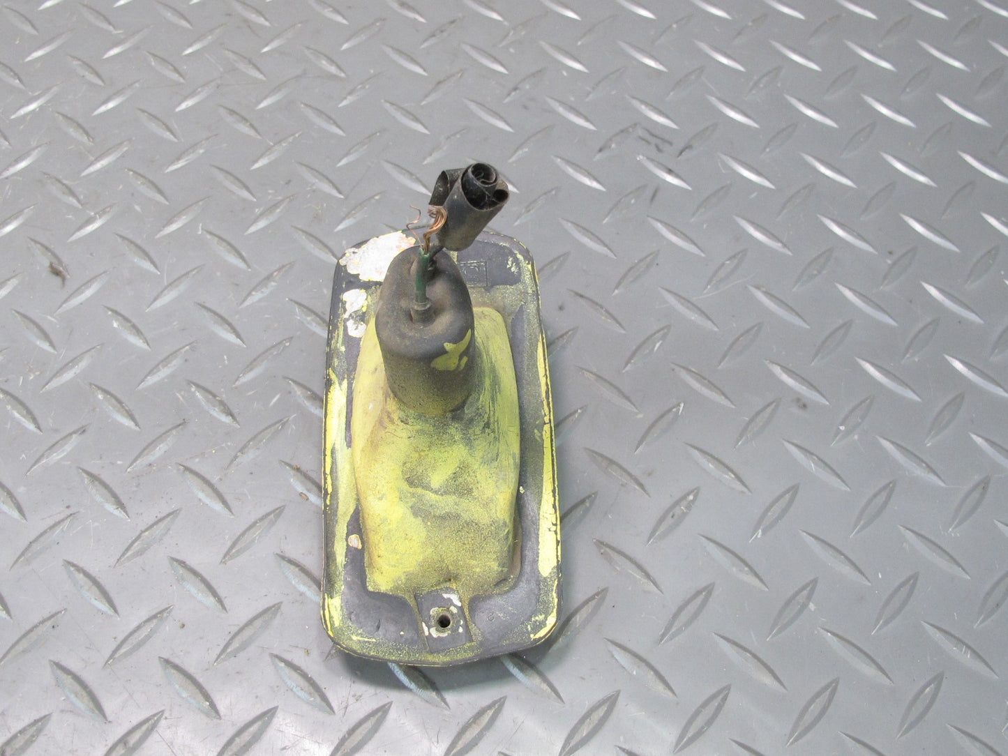 75-78 Datsun S30 280Z Set of 2 Front Left & Right Side Marker Light Lamp OEM