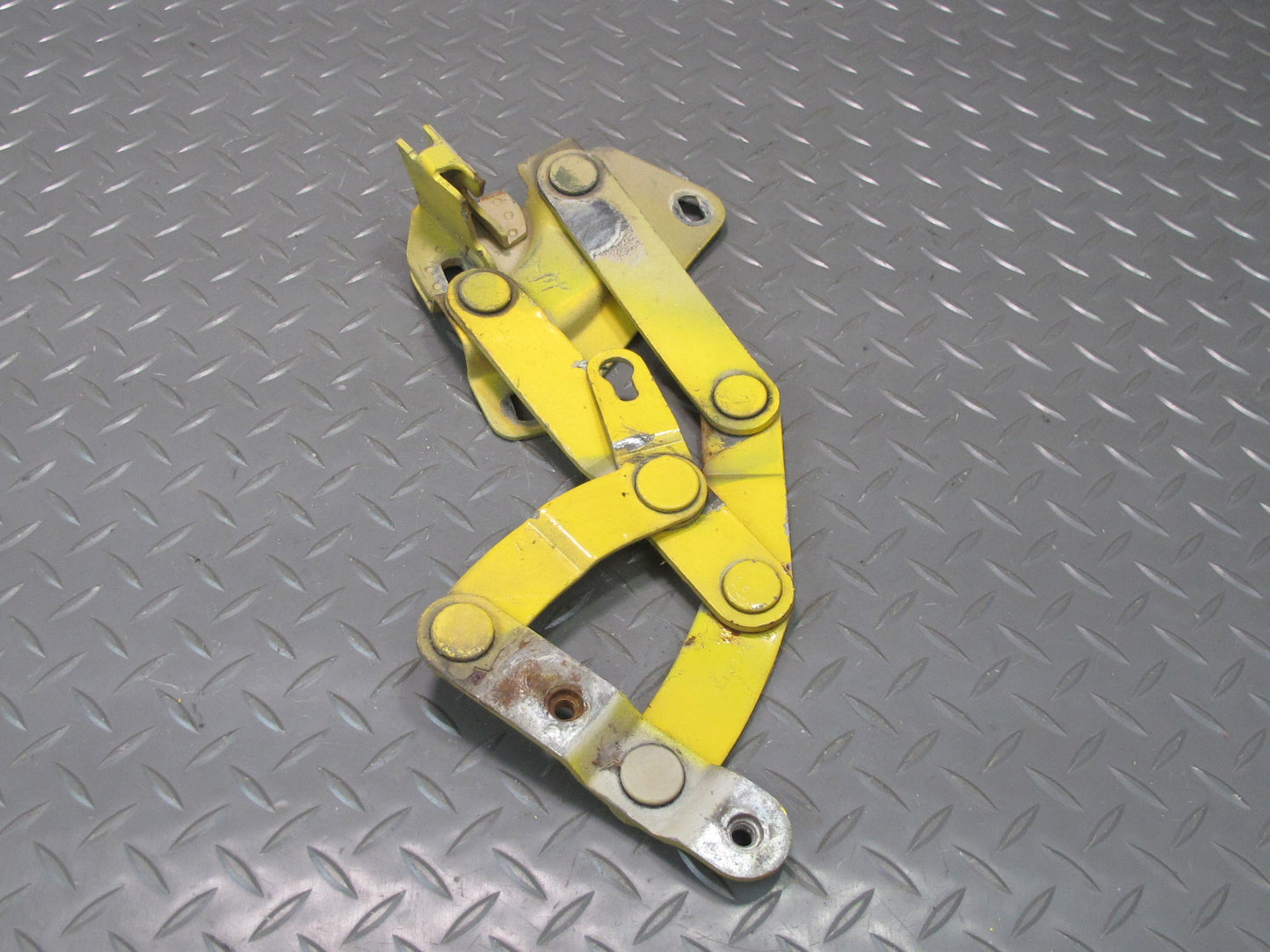 75-78 Datsun S30 280Z Set of 2 Front Left & Right Hood Hinge OEM