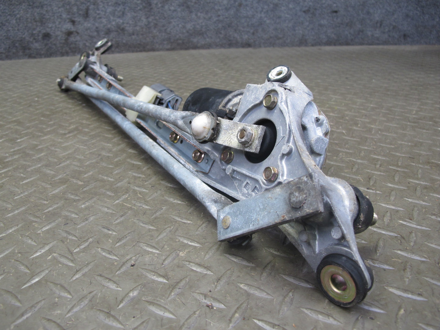 93-97 Honda DEL SOL Front Windshield Wiper Transmission Linkage w Motor OEM