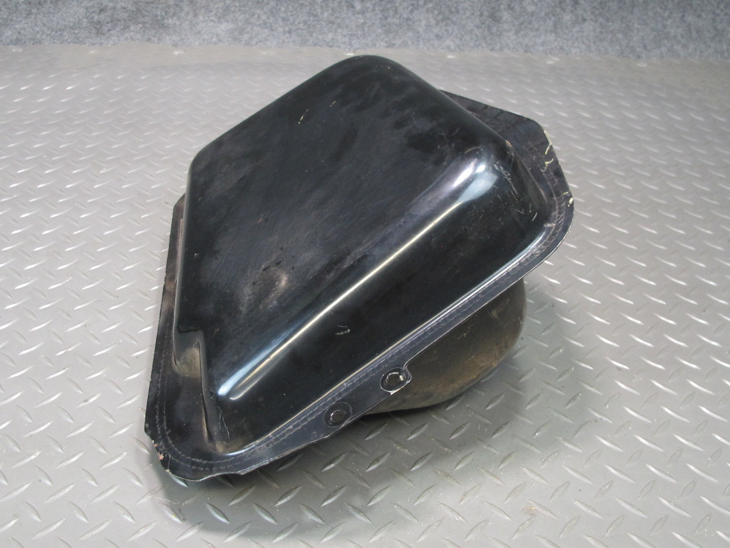 75-78 Datsun S30 280Z Fuel Evap Vapor Expansion Reservoir Tank OEM