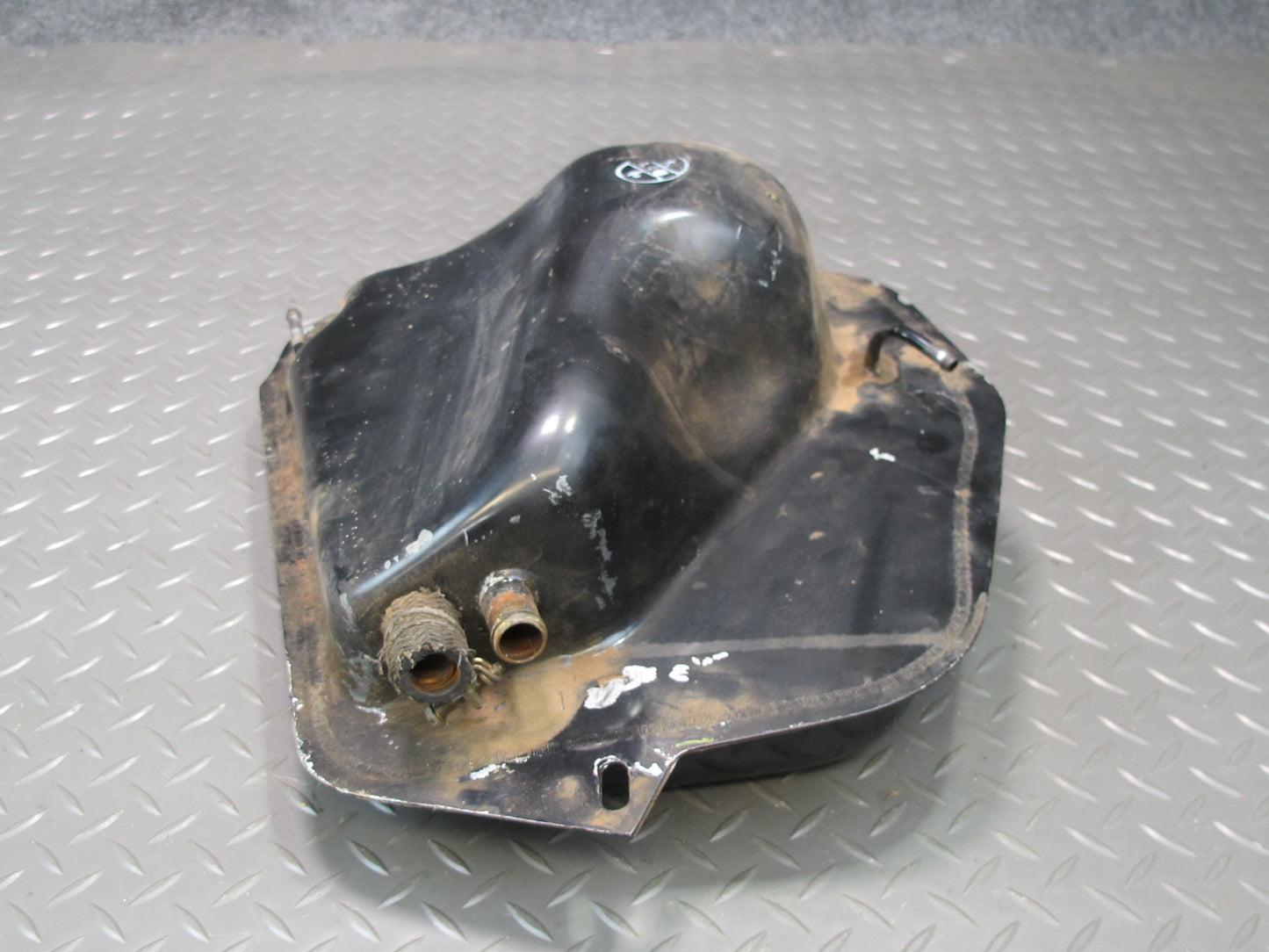 75-78 Datsun S30 280Z Fuel Evap Vapor Expansion Reservoir Tank OEM