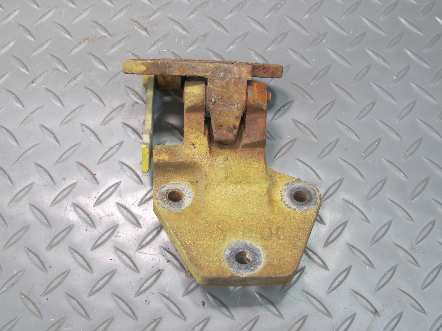 77-78 Datsun S30 280Z Set of 4 Left & Right Upper & Lower Door Hinge OEM