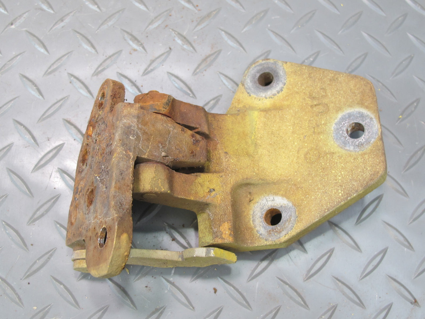 77-78 Datsun S30 280Z Set of 4 Left & Right Upper & Lower Door Hinge OEM