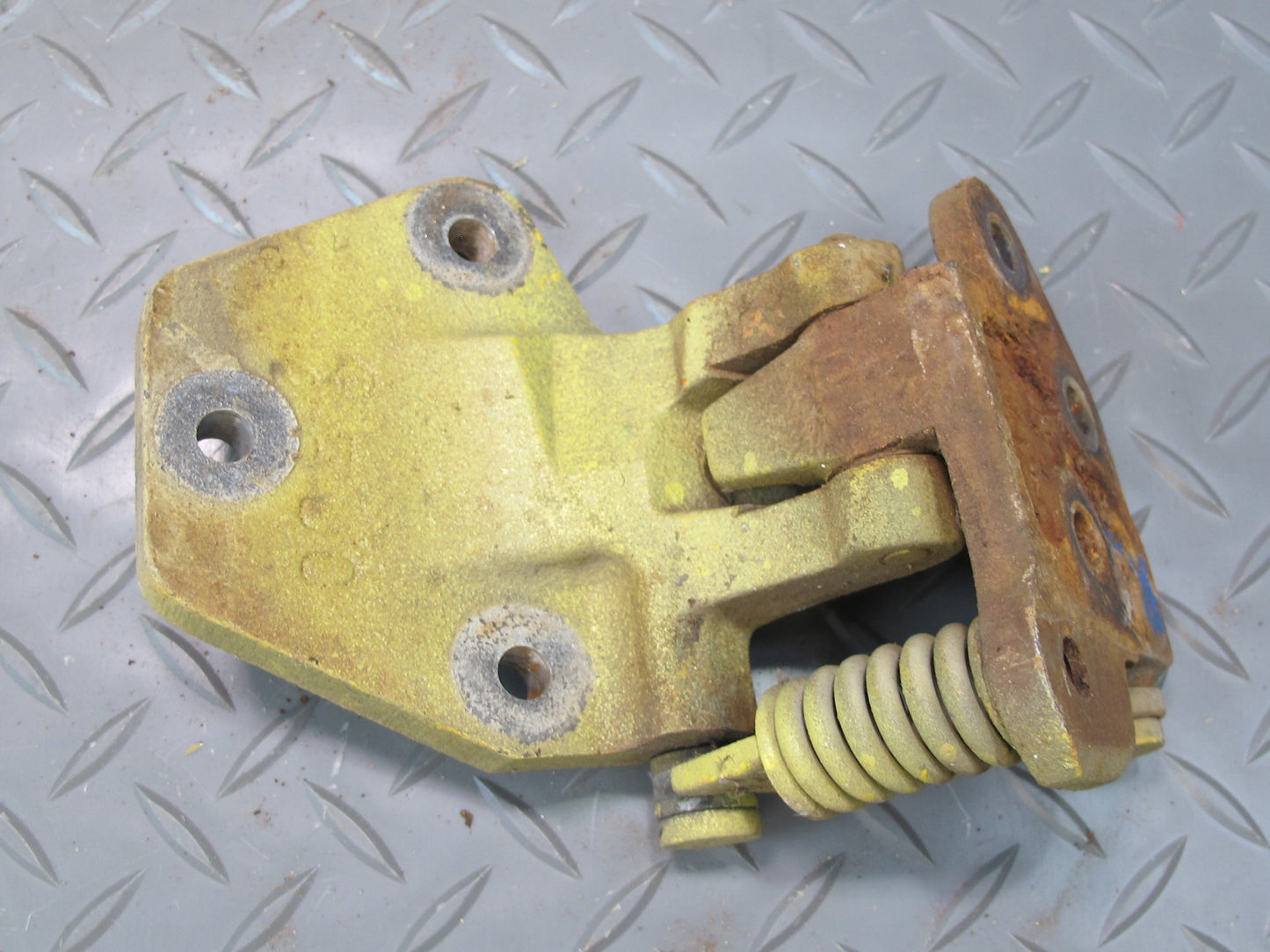 77-78 Datsun S30 280Z Set of 4 Left & Right Upper & Lower Door Hinge OEM