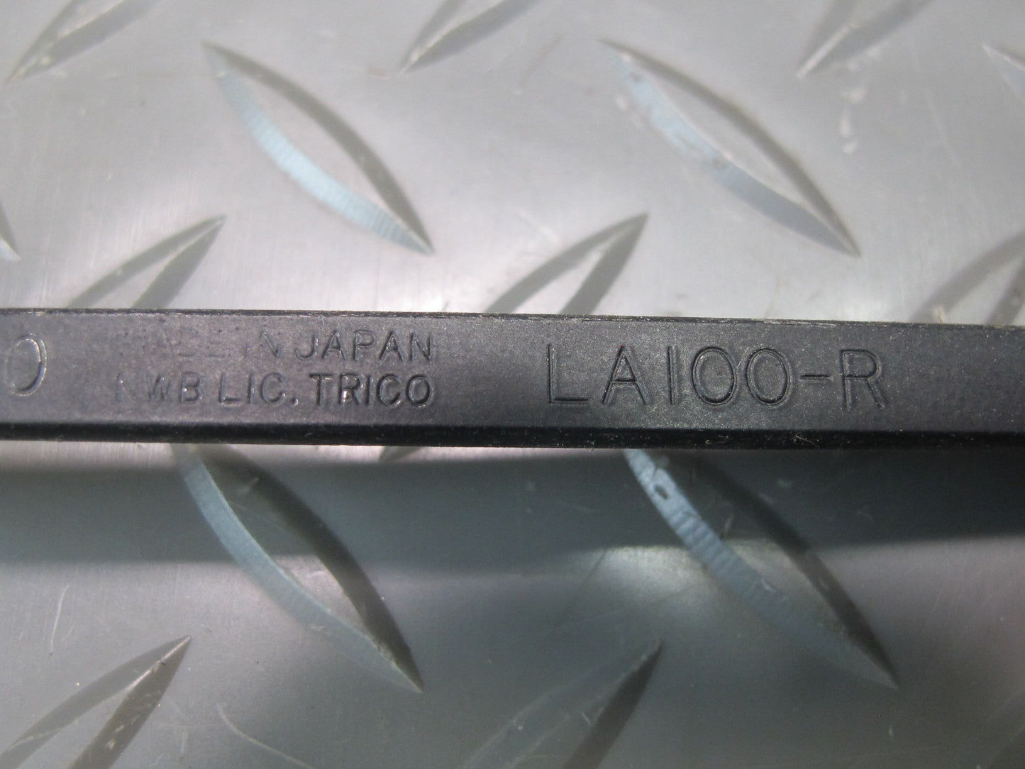 75-78 Datsun S30 280Z Set of 2 Front Left & Right Wiper Arm OEM