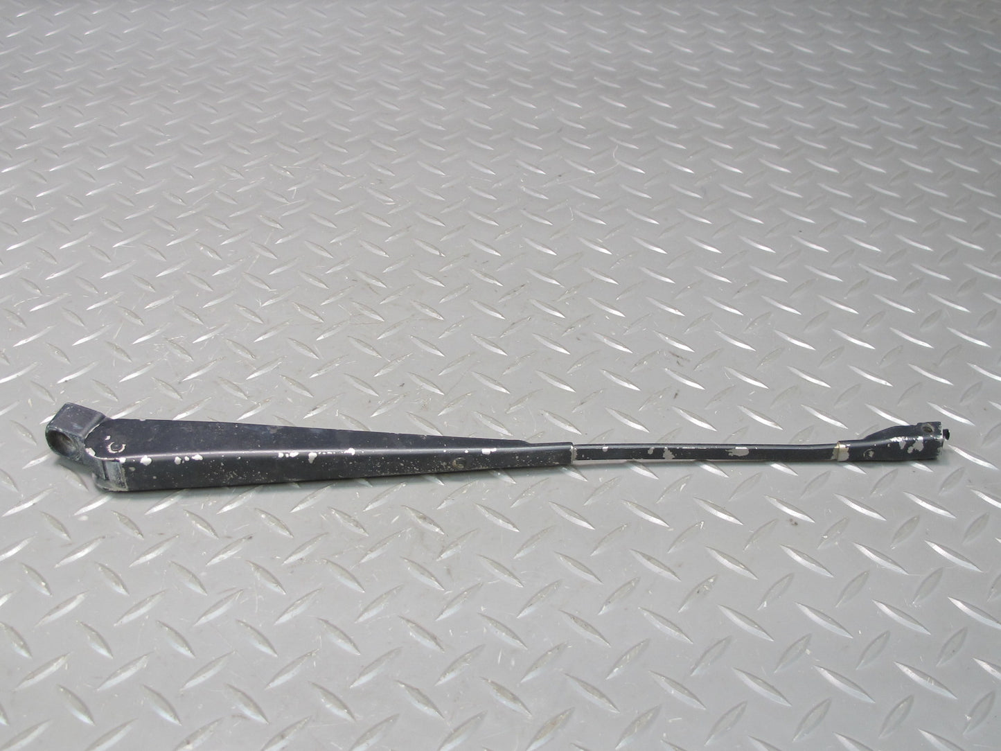 75-78 Datsun S30 280Z Set of 2 Front Left & Right Wiper Arm OEM