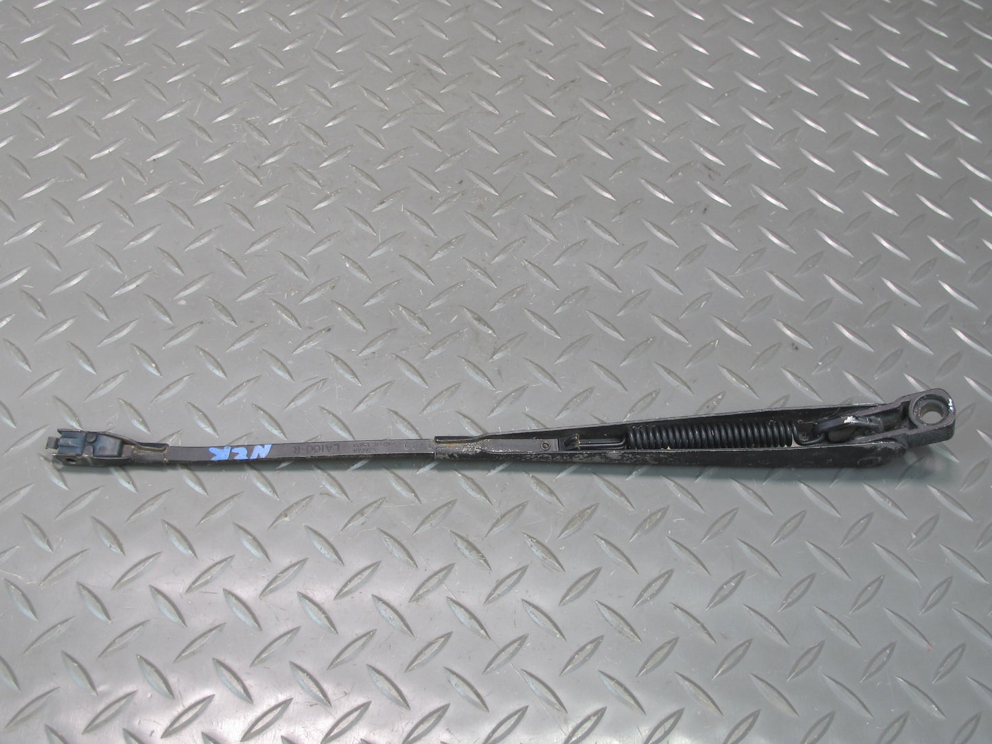 75-78 Datsun S30 280Z Set of 2 Front Left & Right Wiper Arm OEM