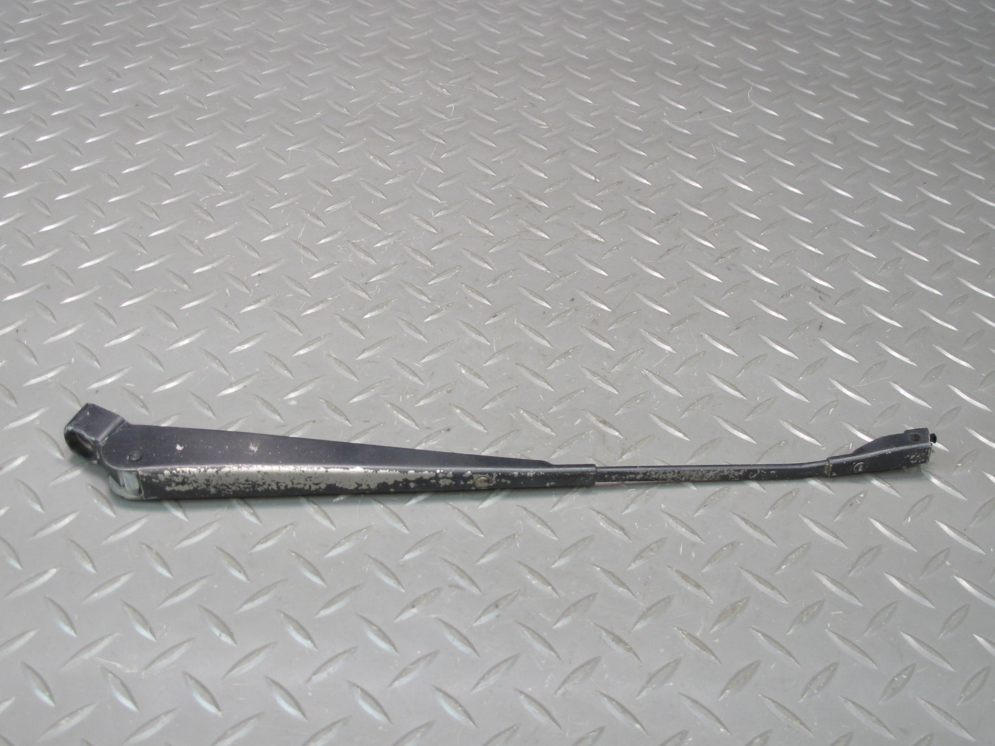 75-78 Datsun S30 280Z Set of 2 Front Left & Right Wiper Arm OEM