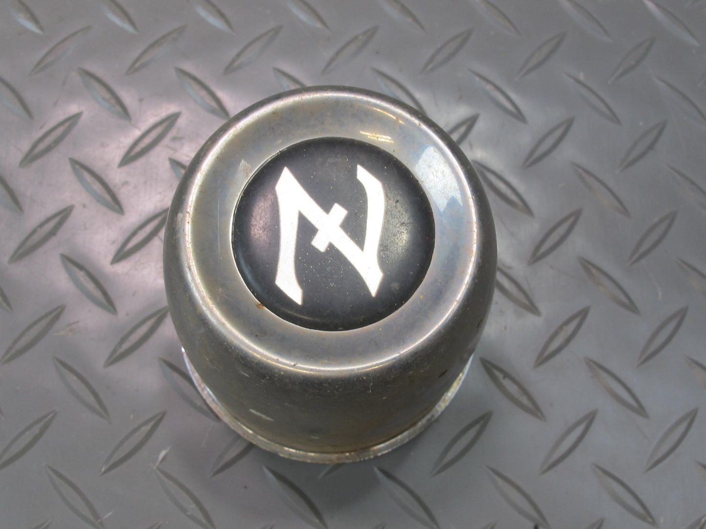 77-78 Datsun S30 280Z Set of 4 Wheel Hub Center Cap Cover OEM