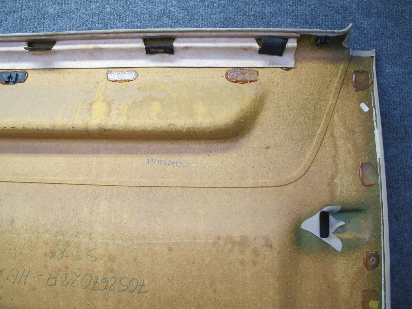 99-03 VW Eurovan T4 Right Sliding Door Interior Trim Cover  Panel Beige OEM