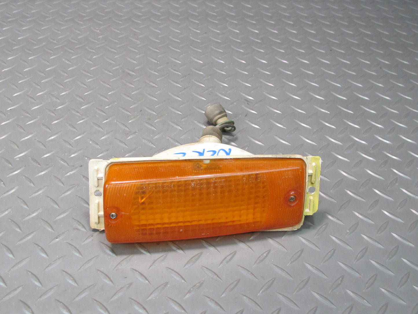 77-78 Datsun S30 280Z Set of 2 Front Left & Right Turn Signal Light Lamp OEM