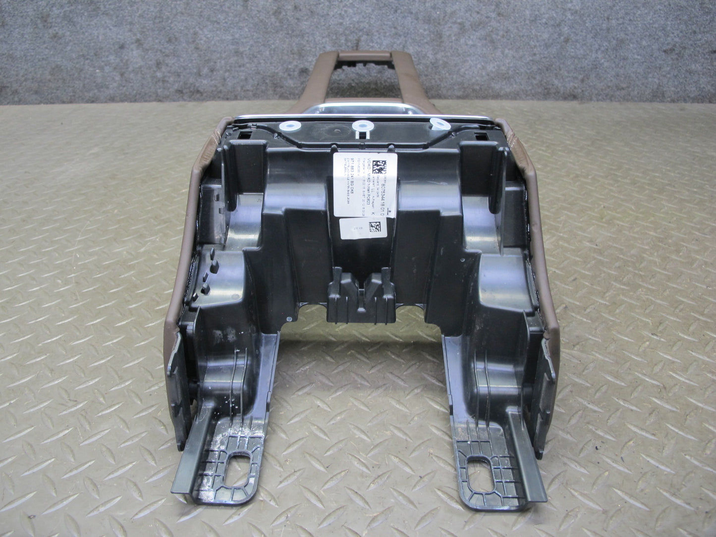 17-23 Porsche Panamera 971 Rear Center Console Trim Cover Panel 971863241