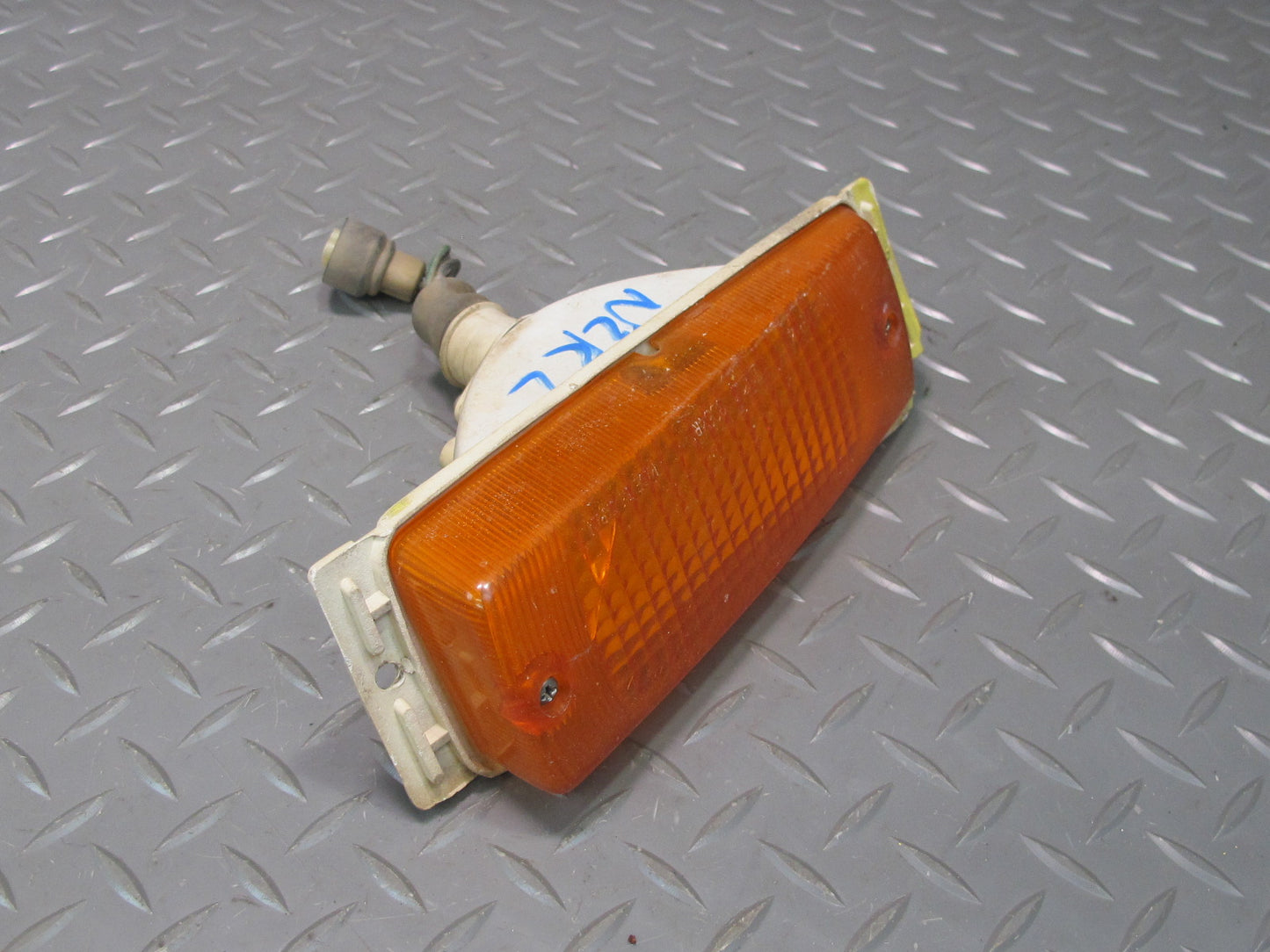 77-78 Datsun S30 280Z Set of 2 Front Left & Right Turn Signal Light Lamp OEM