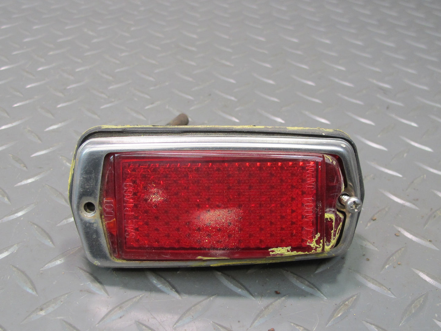 75-78 Datsun S30 280Z Set of 2 Rear Left & Right Side Marker Light Lamp OEM