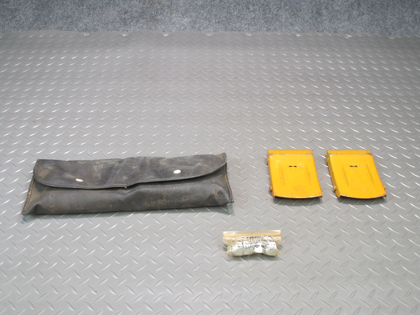 75-78 Datsun S30 280Z Emergency Spare Tire Lift Jack Tool KIT Set