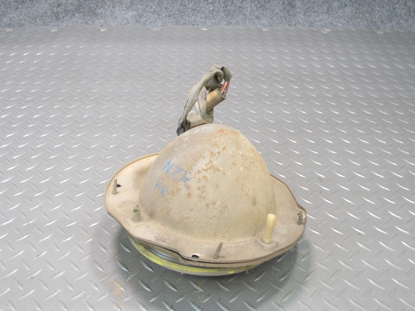 77-78 Datsun S30 280Z Front Right Halogen Headlight Lamp OEM