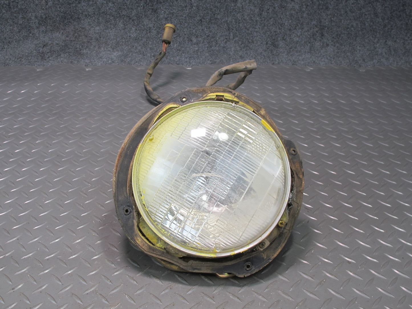77-78 Datsun S30 280Z Front Left Halogen Headlight Lamp OEM