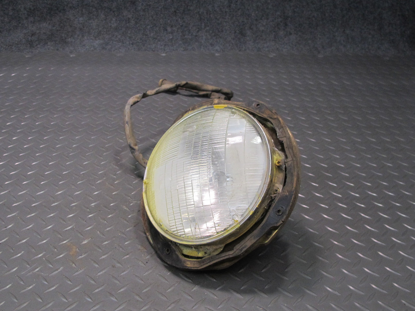 77-78 Datsun S30 280Z Front Left Halogen Headlight Lamp OEM