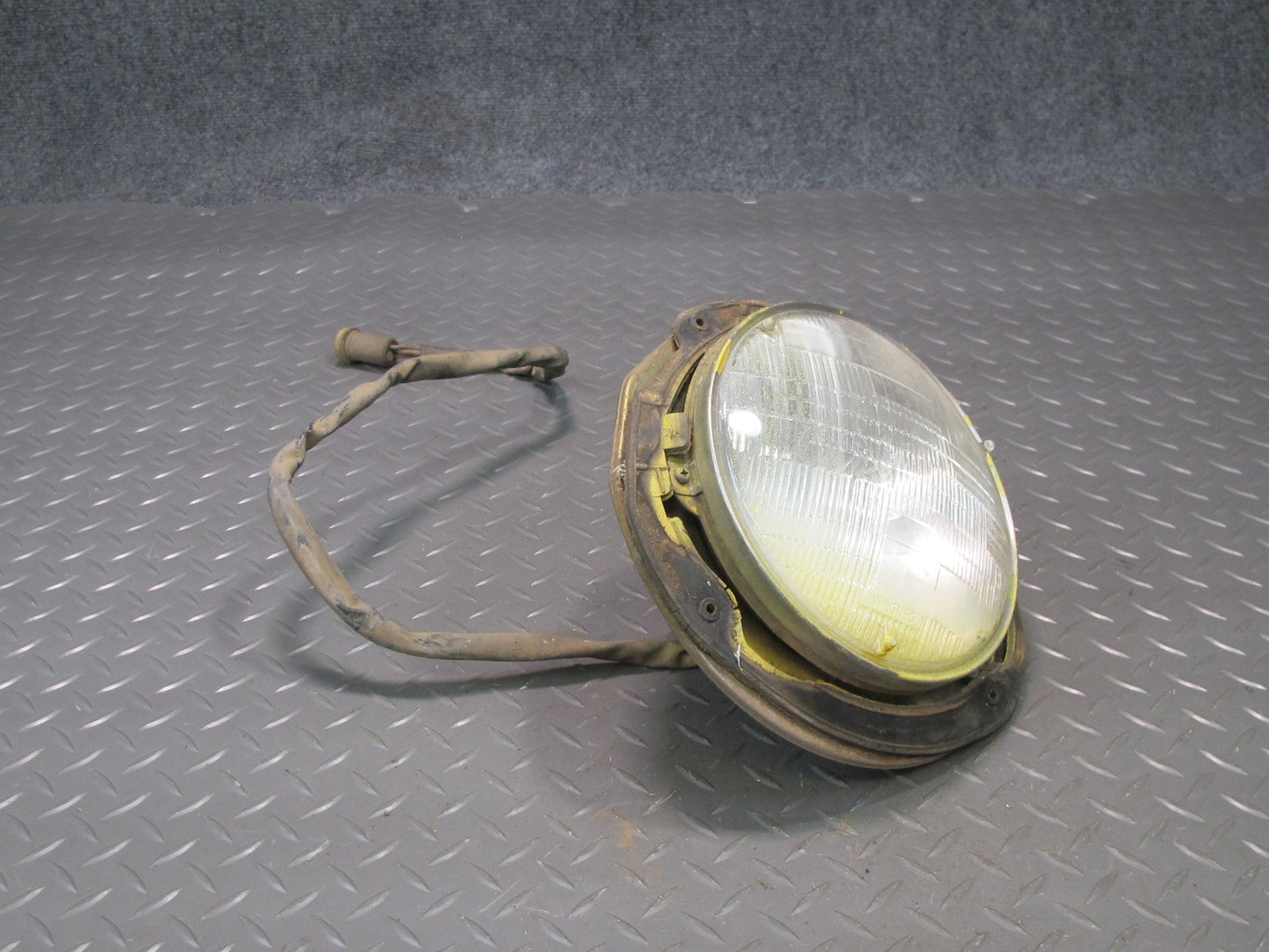 77-78 Datsun S30 280Z Front Left Halogen Headlight Lamp OEM