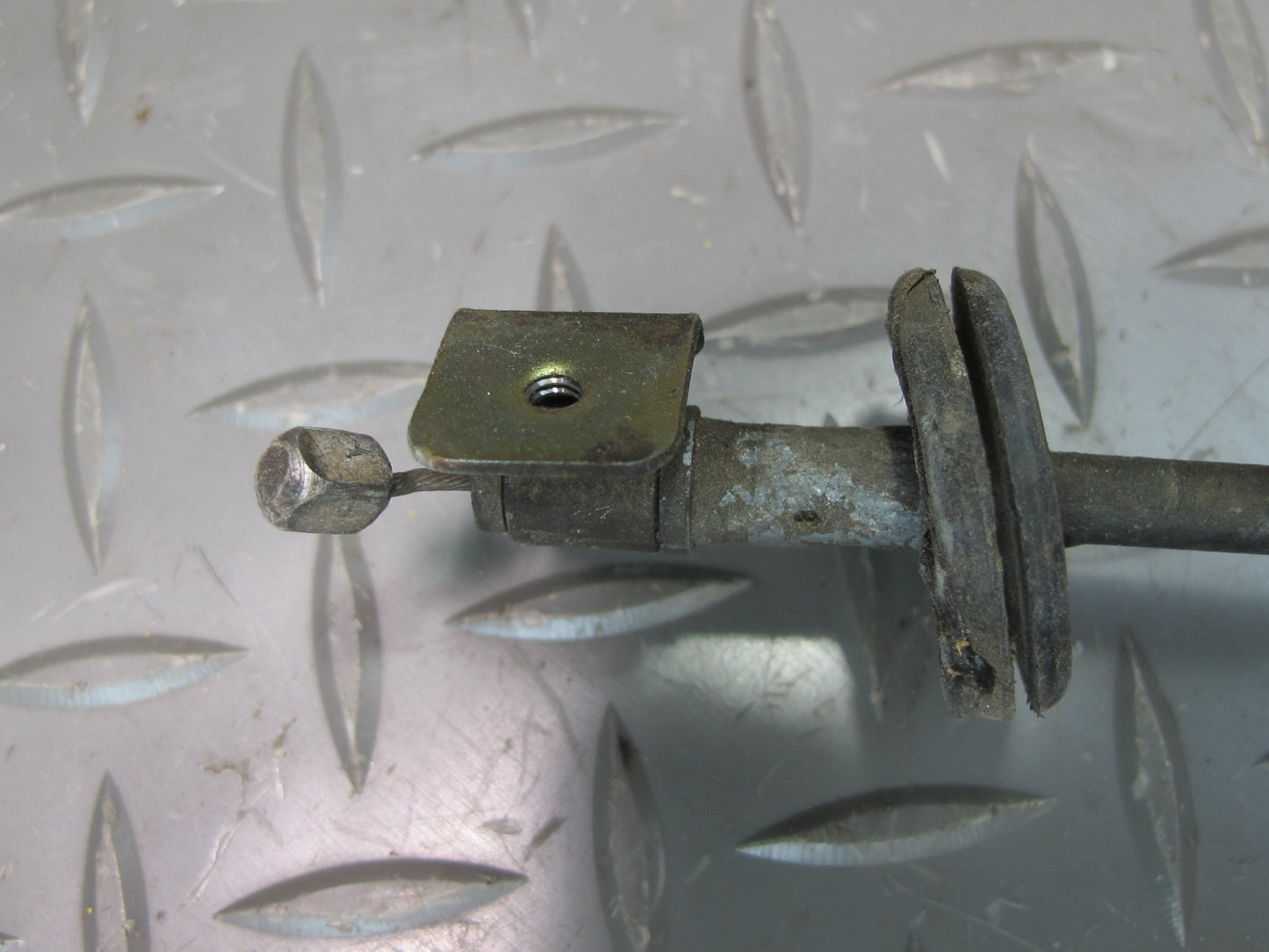 75-78 Datsun S30 280Z Front Hood Lock Latch Open Release Cable Set OEM