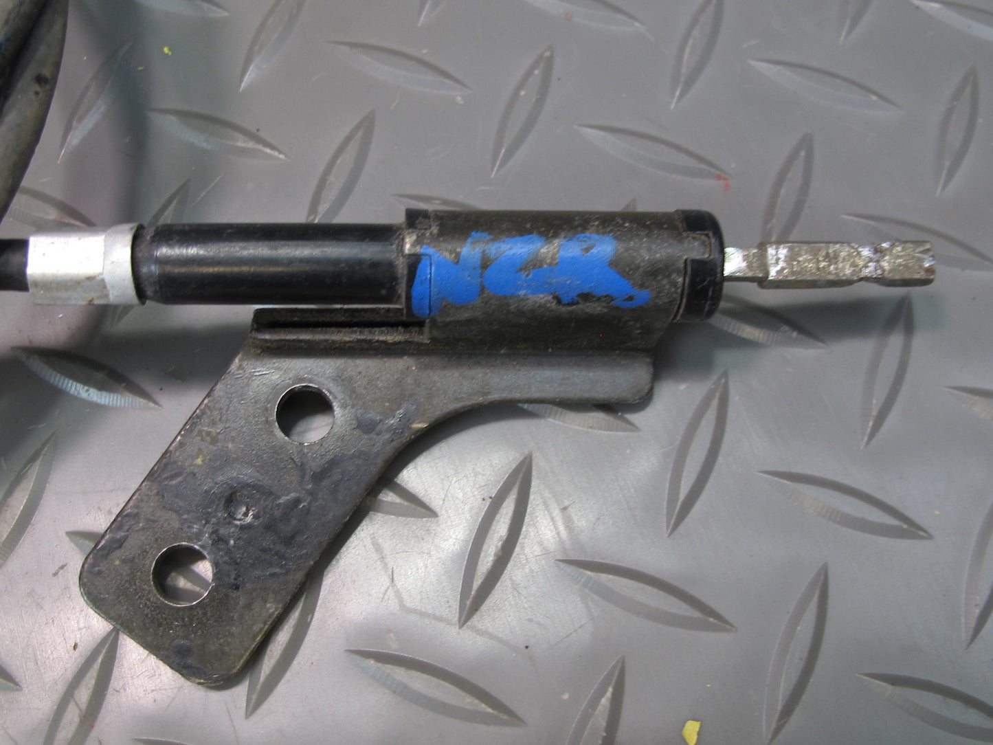 75-78 Datsun S30 280Z Front Hood Lock Latch Open Release Cable Set OEM