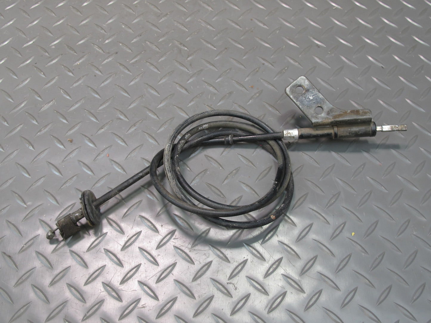 75-78 Datsun S30 280Z Front Hood Lock Latch Open Release Cable Set OEM