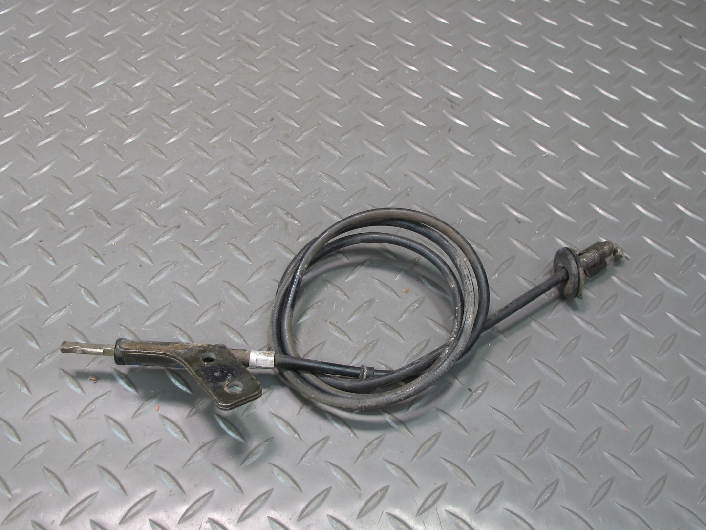 75-78 Datsun S30 280Z Front Hood Lock Latch Open Release Cable Set OEM