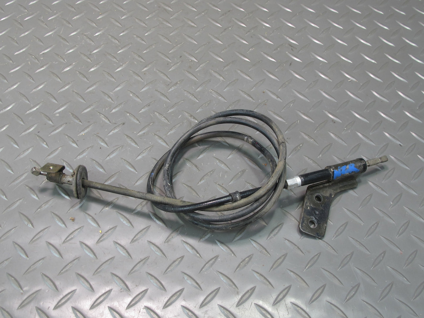 75-78 Datsun S30 280Z Front Hood Lock Latch Open Release Cable Set OEM