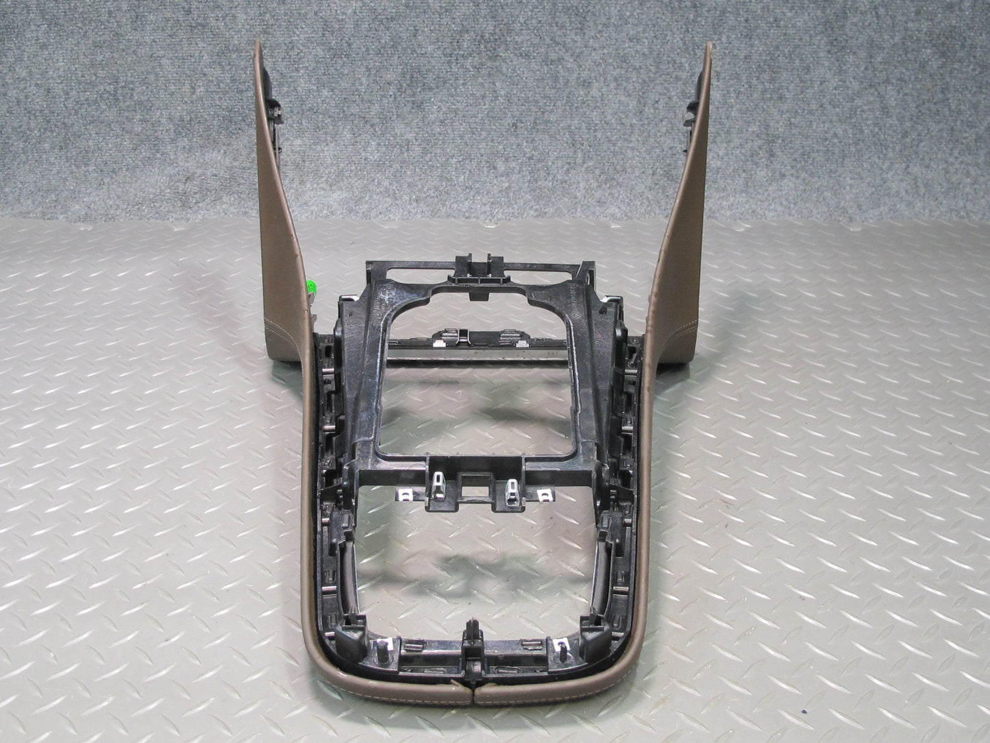 17-23 Porsche Panamera 971 Front Center Console Trim Cover Panel 971864087A