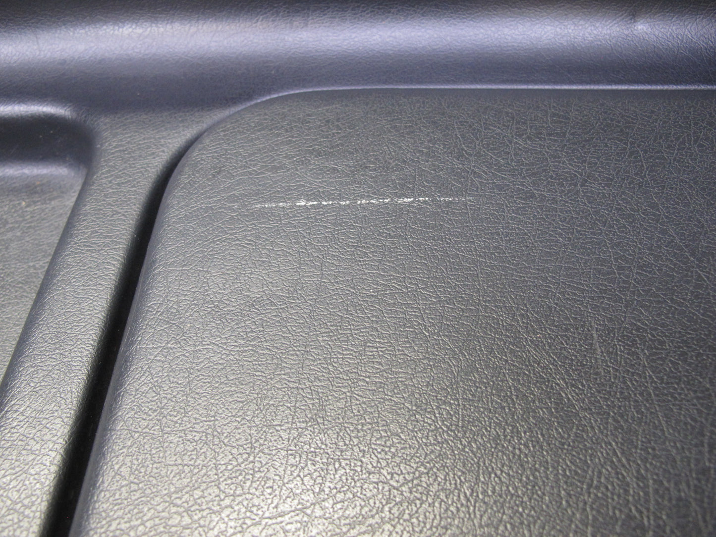 93-97 Honda DEL SOL EH6 Rear Compartment Storage Box 84451-SR2-0000 OEM