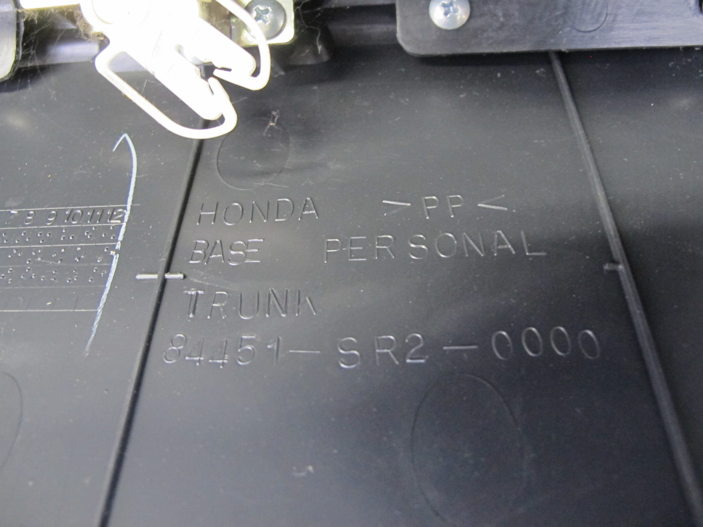 93-97 Honda DEL SOL EH6 Rear Compartment Storage Box 84451-SR2-0000 OEM