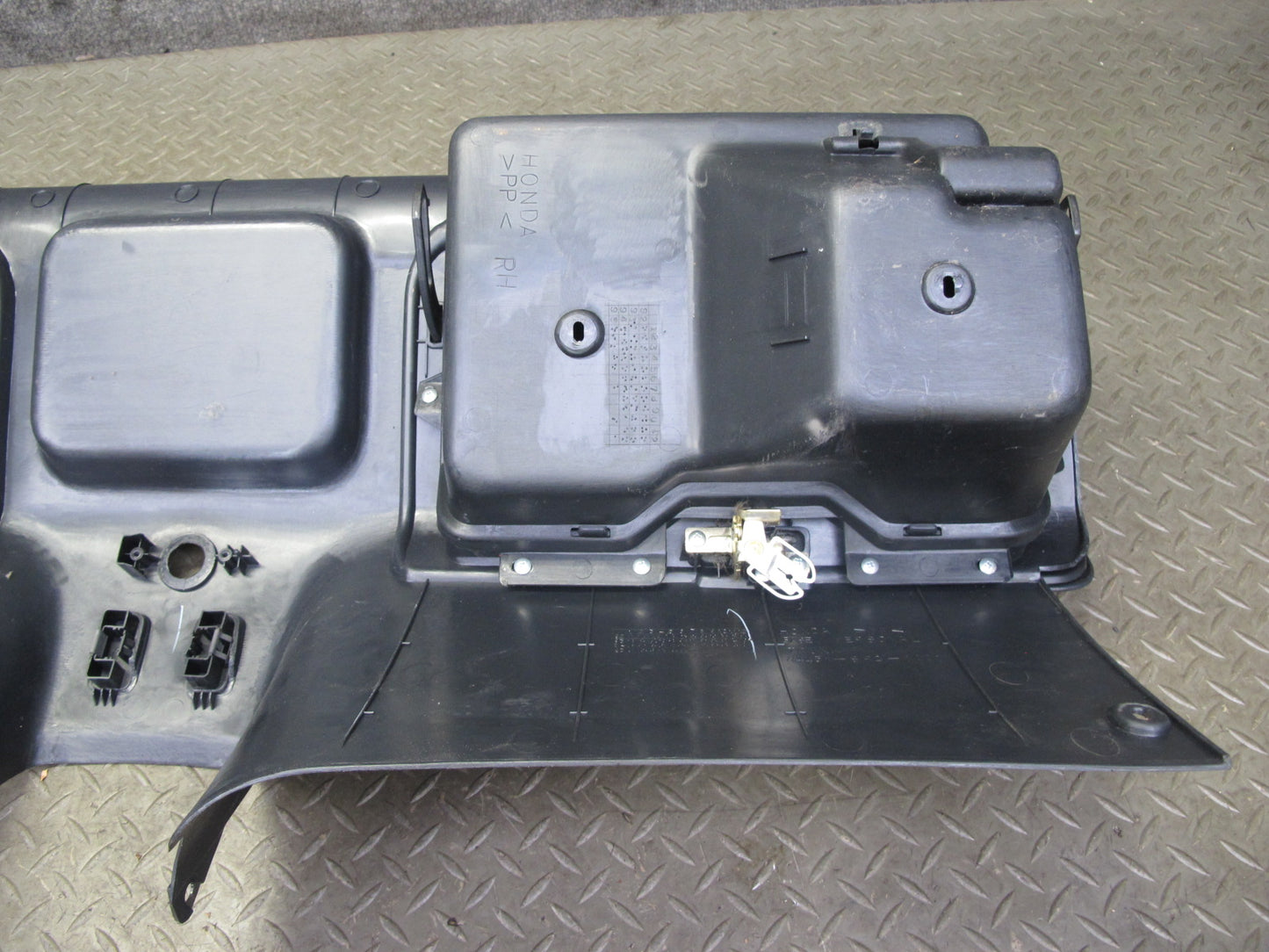 93-97 Honda DEL SOL EH6 Rear Compartment Storage Box 84451-SR2-0000 OEM