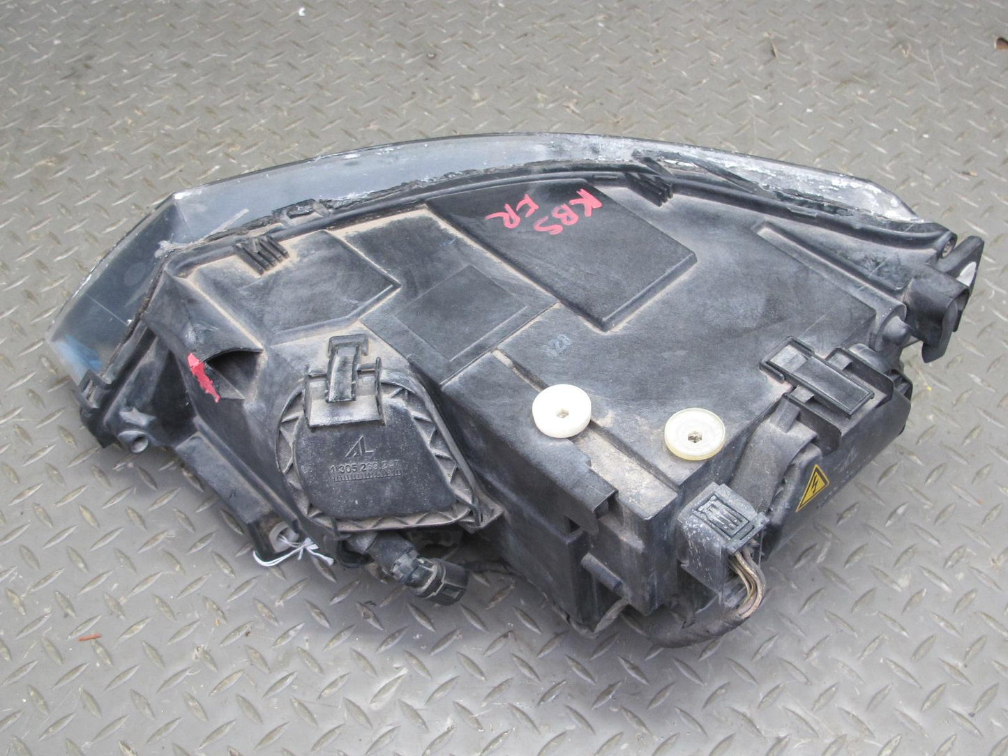 2006-2007 BMW E63 E64 M6 Front Right Adaptive Xenon Headlight Lamp w Ballast