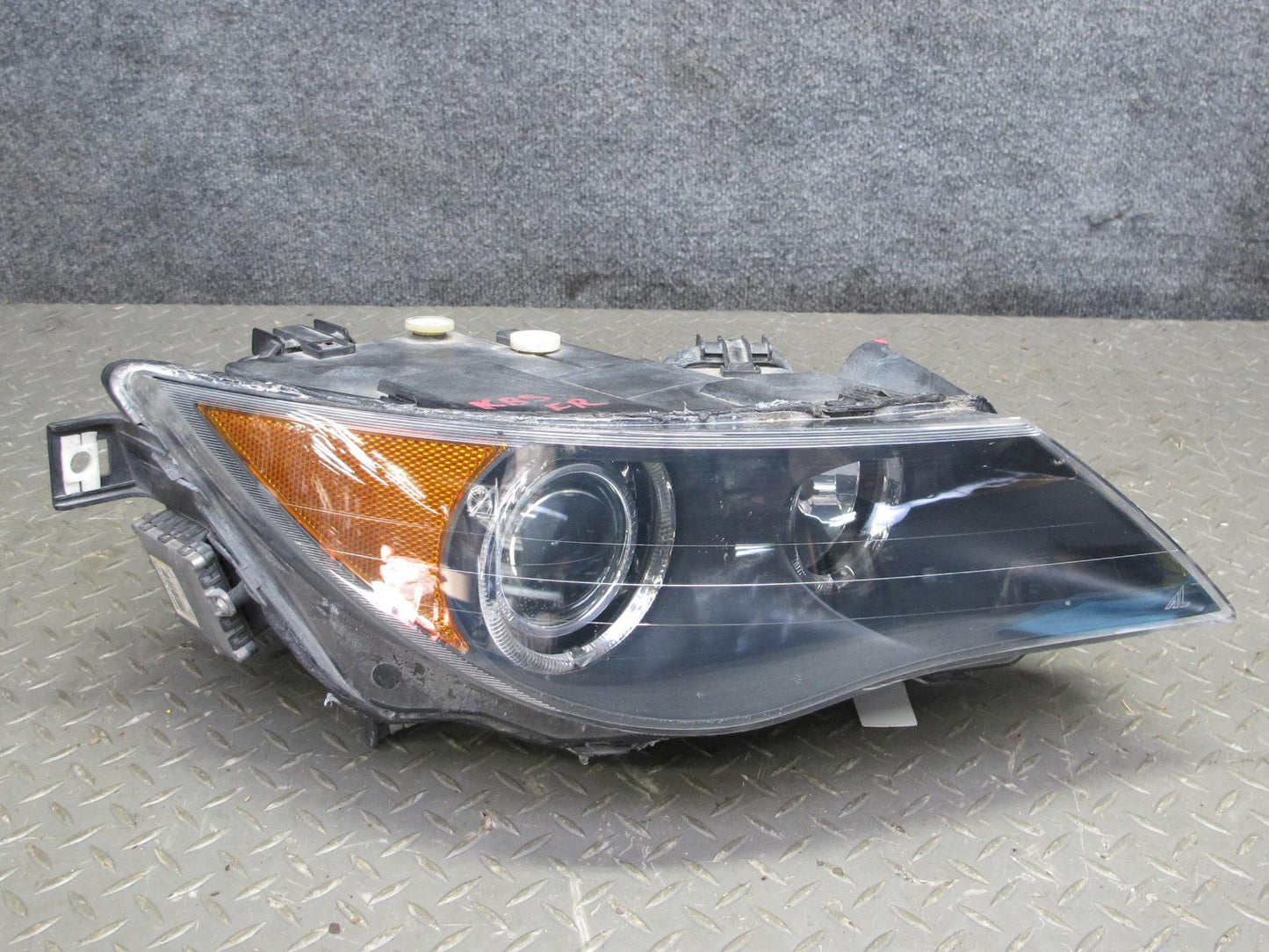 2006-2007 BMW E63 E64 M6 Front Right Adaptive Xenon Headlight Lamp w Ballast