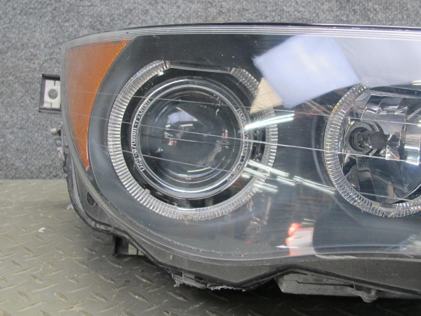 2006-2007 BMW E63 E64 M6 Front Right Adaptive Xenon Headlight Lamp w Ballast