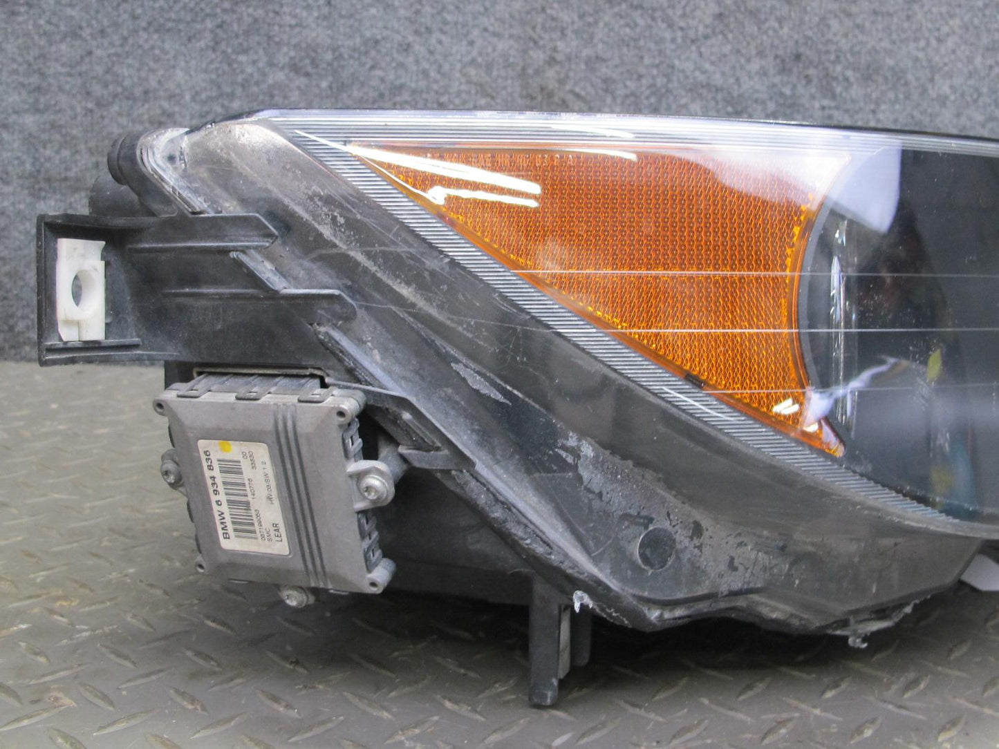 2006-2007 BMW E63 E64 M6 Front Right Adaptive Xenon Headlight Lamp w Ballast