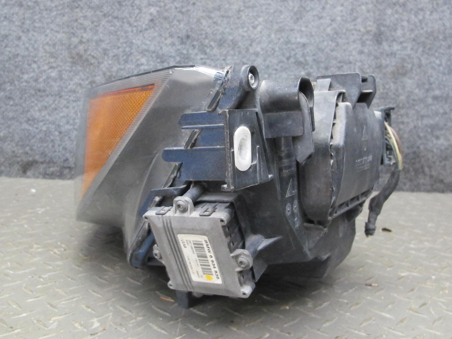 2006-2007 BMW E63 E64 M6 Front Left Adaptive Xenon Headlight Lamp w Ballast