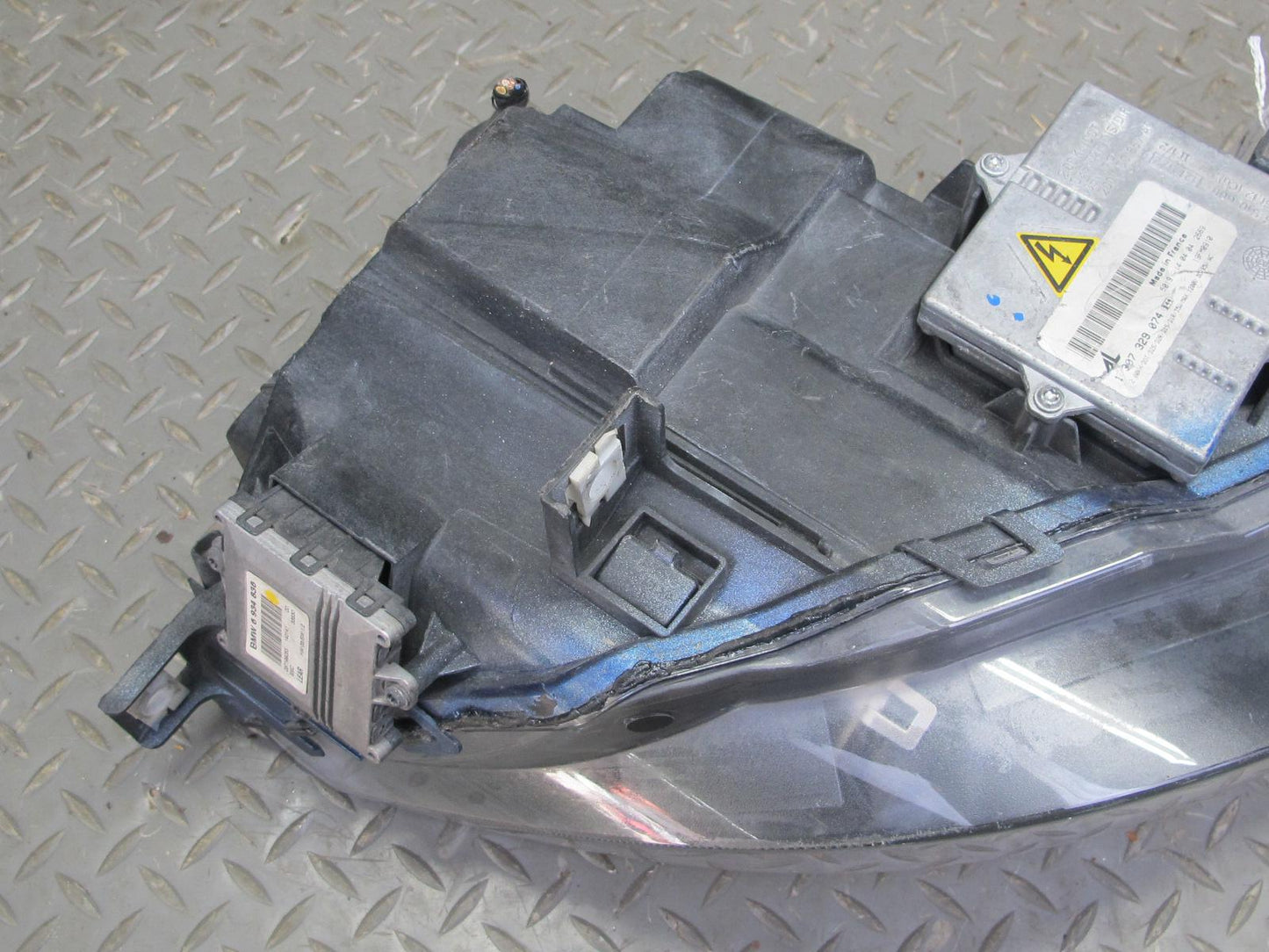 2006-2007 BMW E63 E64 M6 Front Left Adaptive Xenon Headlight Lamp w Ballast